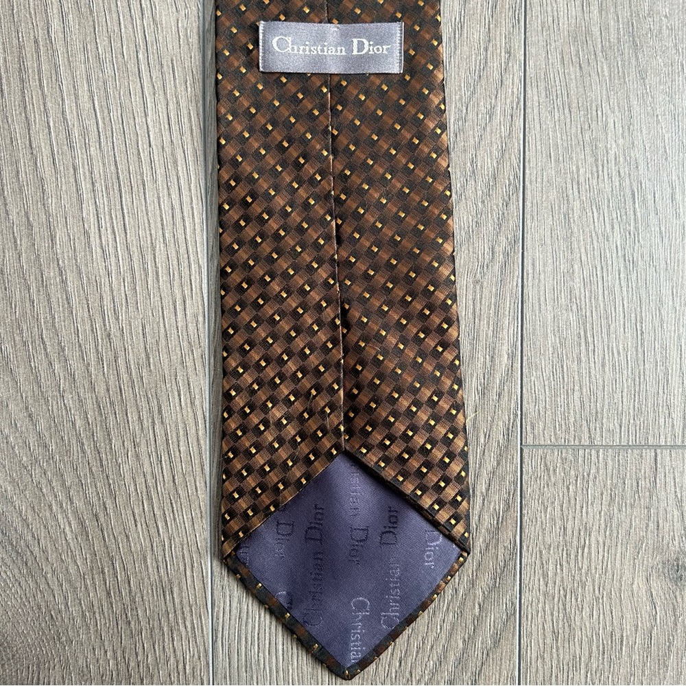 DIOR vintage 100% Silk tie